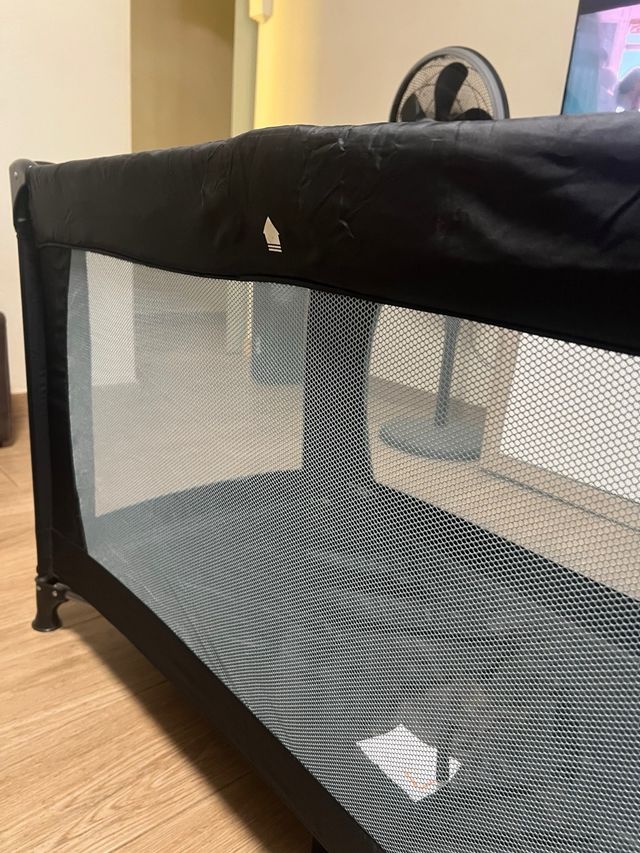 Cuna de viaje plegable