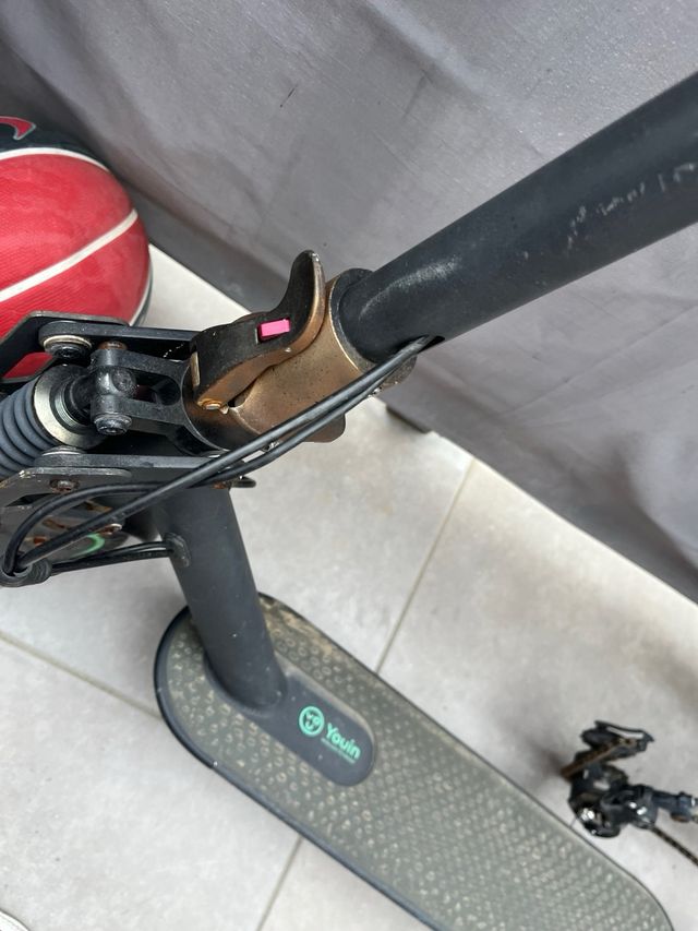 Trotinete Elétrica Preta