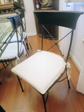 Mesa cristal y hierro con 4 sillas