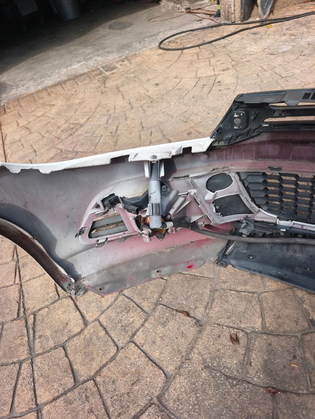 Parachoques delantero Scirocco