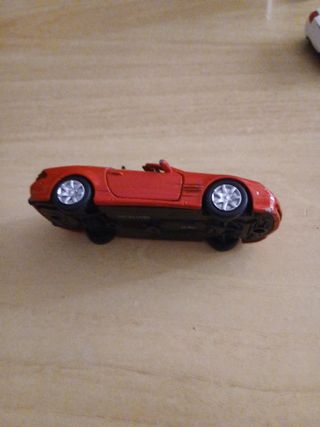 Coche Mercedes-Benz Rojo