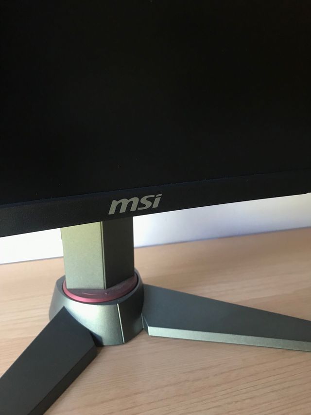 Monitor MSI Optix MAG27C