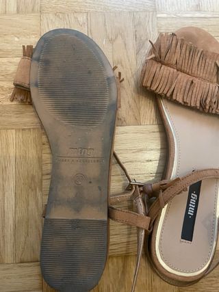 Sandalias Mustang camel con Flecos