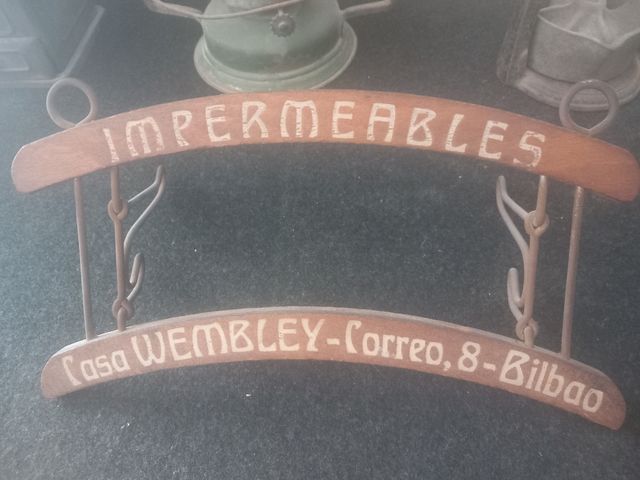 Reclamo Wembley Impermeables Bilbao