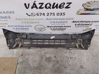 Defensa delantera con nieblas de Opel Astra F