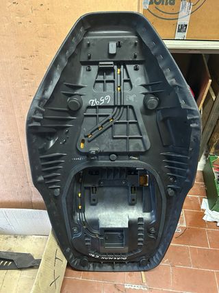 Sella Suzuki Burgman 650