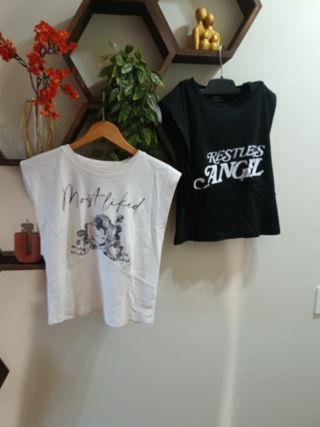 Conjunto 2 Camisetas Bershka Talla M