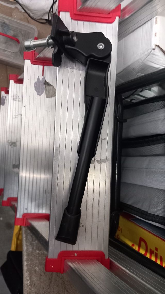 Cavalletto per bici Decathlon