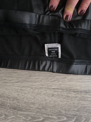 Pantalón imitación cuero malla 2 xl