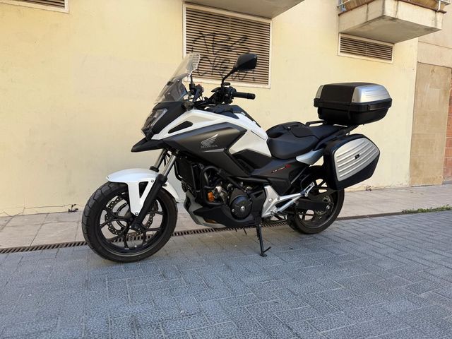 Honda NC750X DCT