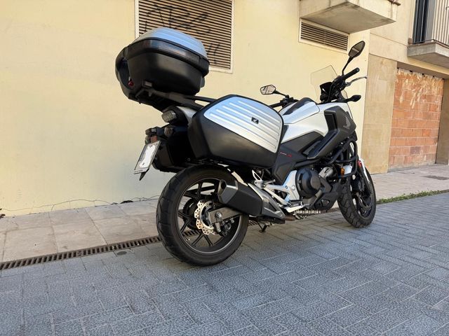 Honda NC750X DCT