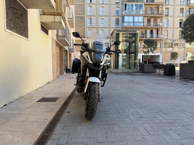 Honda NC750X DCT