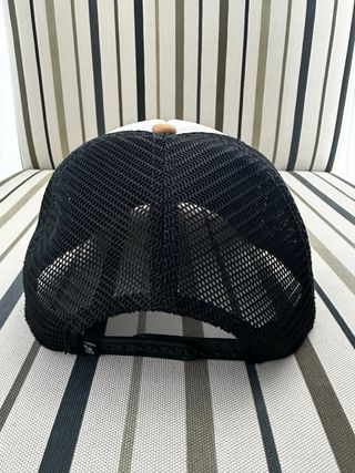 Gorra OBLACK Negra, Blanca y Beige 