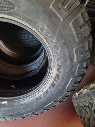 2 Neumáticos Goodyear Wrangler 37x12.50R17 2017
