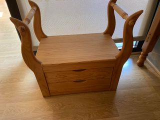 Banqueta de madera con 2 cajones sin pintar