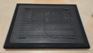 Base Refrigeradora Targus para Portátil 12-17