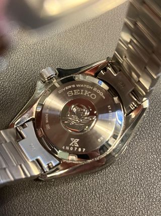 Seiko Prospex Samurai Rojo Automático