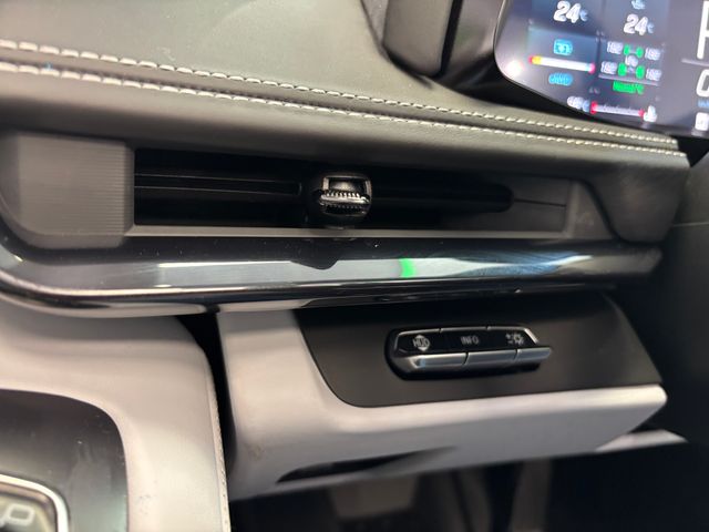 CORVETTE E-Ray CABRIO 2024