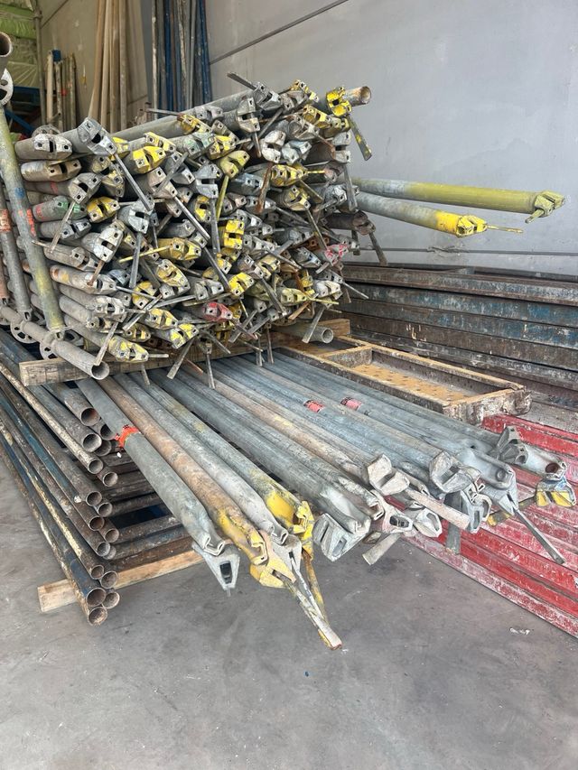 vendo andamio  Layher