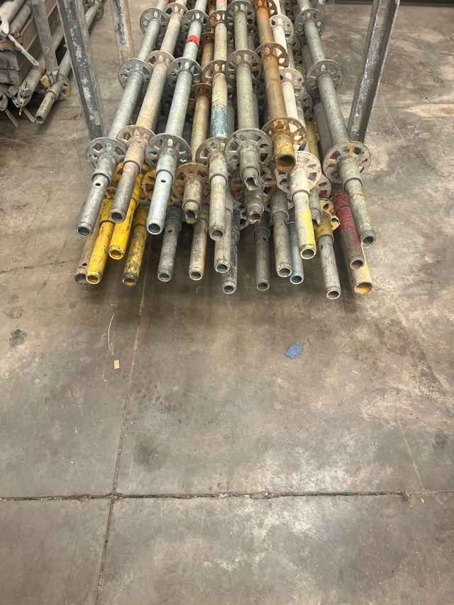 vendo andamio  Layher