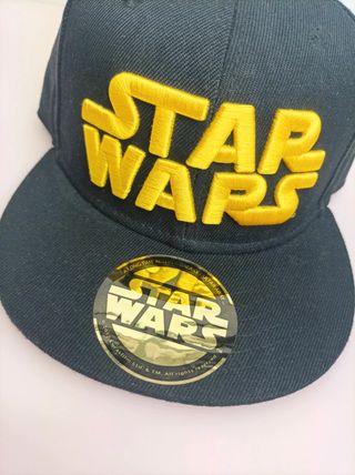 Gorra Snapback Star Wars Negra y Dorada