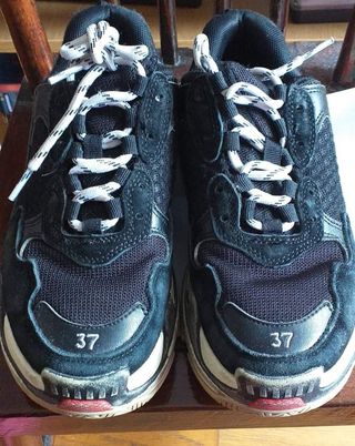Zapatillas T38 Azul y Rojo