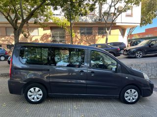 Citroen Jumpy trampilla elevadora