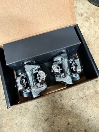 Pedales Exustar PM215+ Forged
