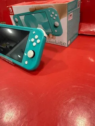 Nintendo Switch Lite Verde