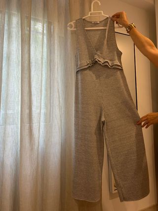 Mono Zara gris claro