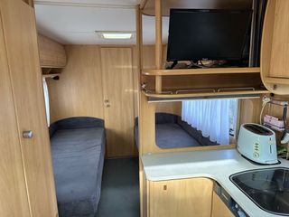 Caravana Dethleffs Camper 520V