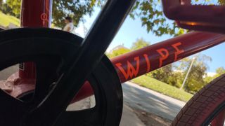 Excelente bicicleta BMX Btwin WIPE 20" :)