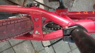 Excelente bicicleta BMX Btwin WIPE 20" :)