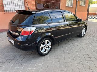 Opel Astra 2006