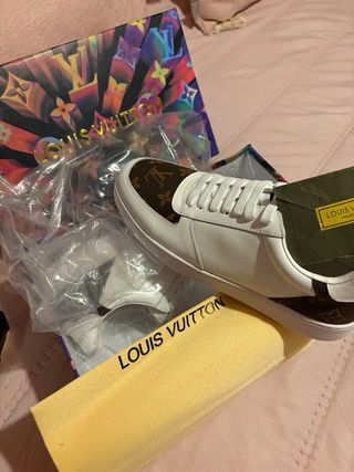 Zapatillas Louis Vuitton Blancas y Marrones
