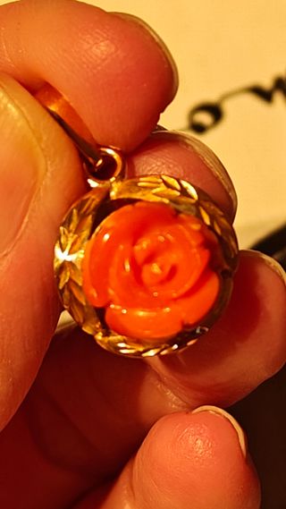 Conjunto oro y coral rosa vintange 