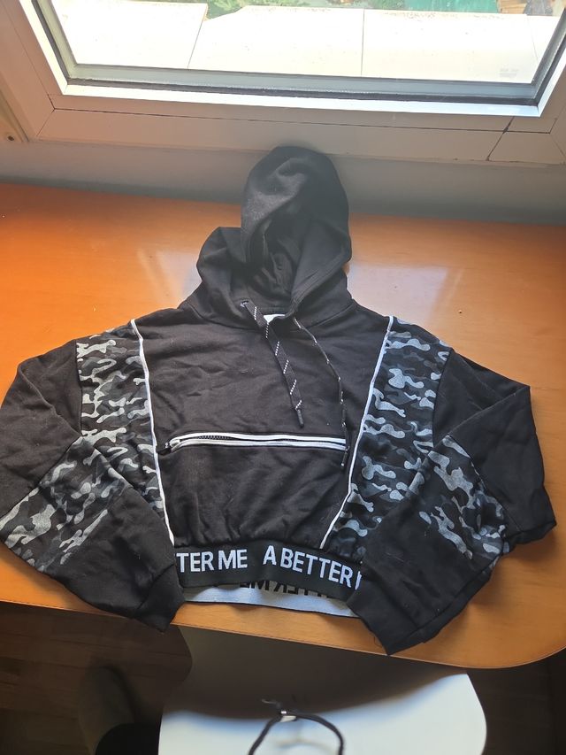 Sudadera corta con camuflaje de inside