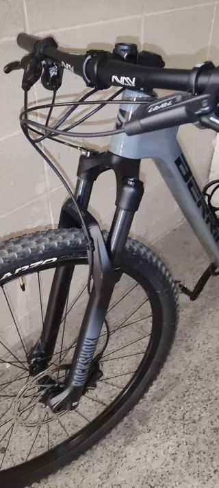 Bicicleta de montaña BERRIA BRAVO 5.0