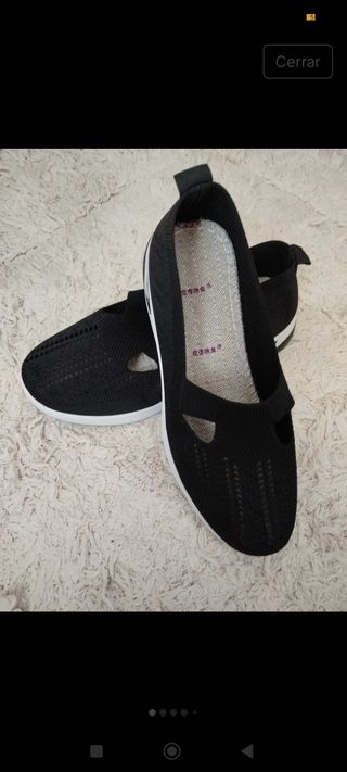 Zapatilla playera ligera negra