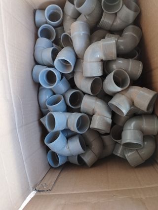 Lote fontanería PVC y accesorios