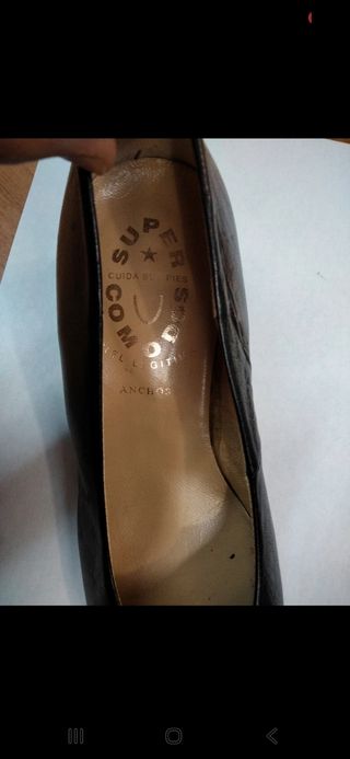 Zapatos de piel negros tacón