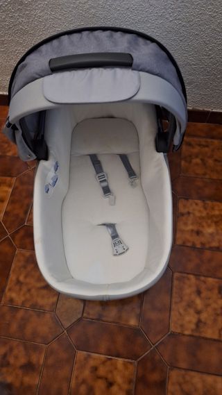 Capazo/Carrito Bebé Gris y Blanco