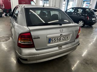 Opel Astra 2002