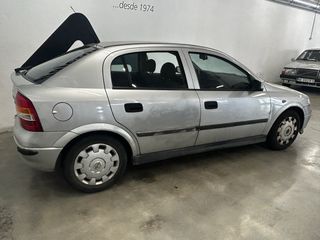 Opel Astra 2002