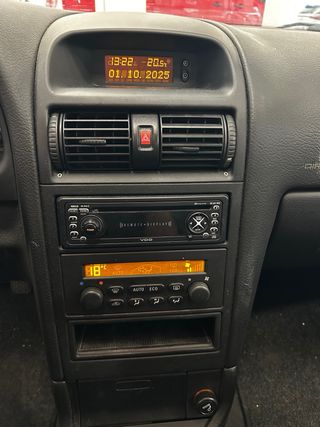 Opel Astra 2002