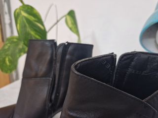 Botines de piel negros