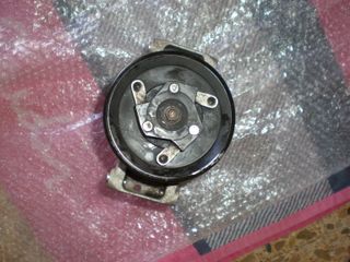 Compresor A/C VW AG 5Q0 820 803 D  