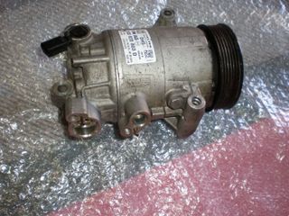 Compresor A/C VW AG 5Q0 820 803 D  