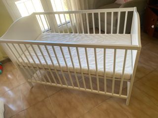 Cuna bebé blanca Ikea