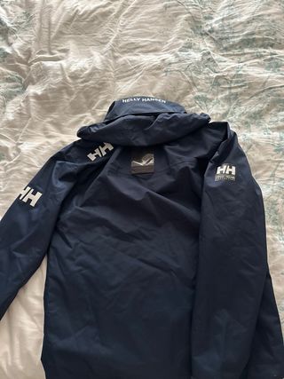 Chaqueta Helly Hansen Azul Talla S con capichacapu